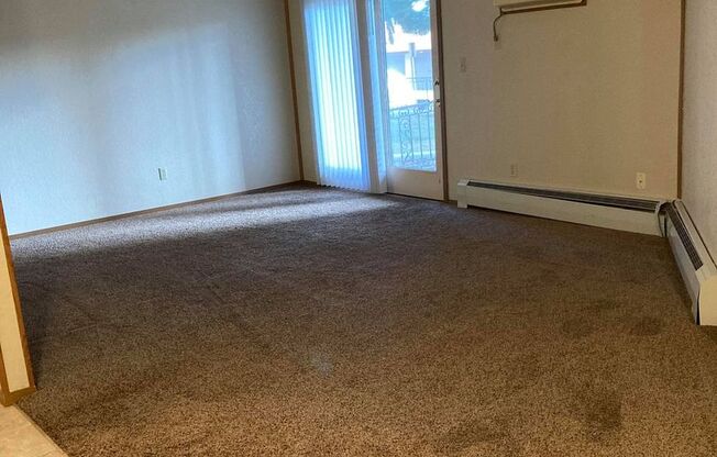 1 bed, 1 bath, 752 sqft, $1,030, Unit 1818-310