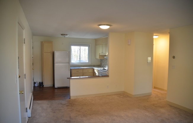 2 beds, 1 bath, 780 sqft, $2,200, Unit D