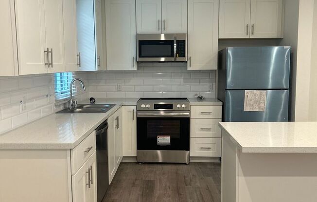 2 beds, 2.5 baths, 1,349 sqft, $4,700, Unit 123