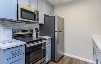 The Hazelwood - Apartments in Milpitas, CA