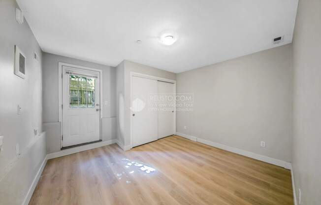 1110 S VAN NESS AVE