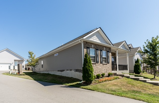 2318 COUNTESS ALY