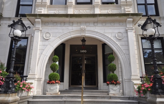 1 bed, 1 bath, 436 sqft, $3,150, Unit 615