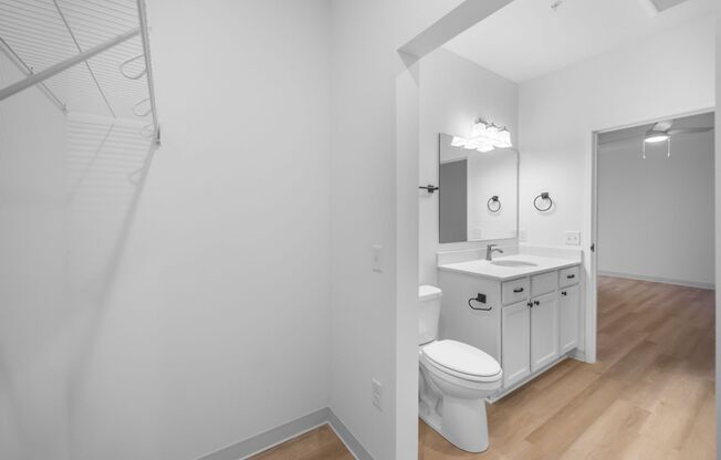 2 beds, 2 baths, 965 sqft, $1,600, Unit 332