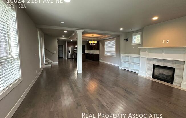 10024 21 AVE NE