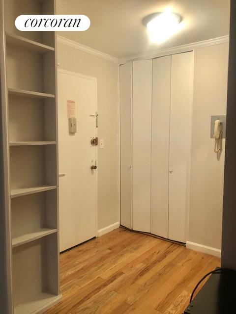 155 E 38 ST