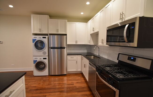 3230-3238 N. CLARK