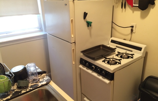 1 bed, 1 bath, 577 sqft, $2,400, Unit 03-037