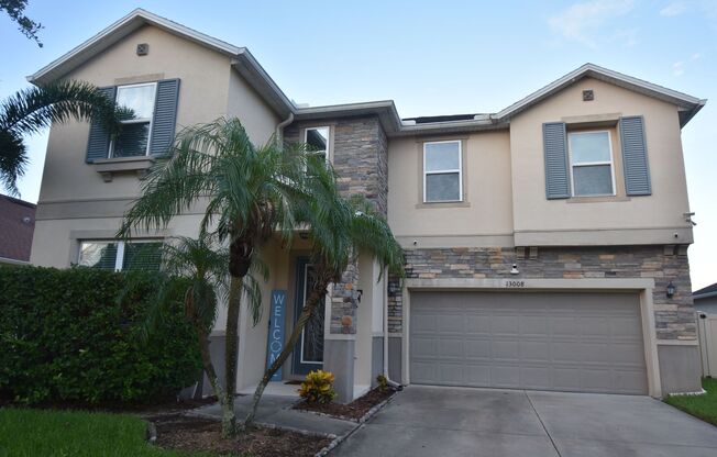 4 Bed/3.5 Bath, Pool and Waterfront home, in Sawgrass Plantation! AVAILABLE NOW!
