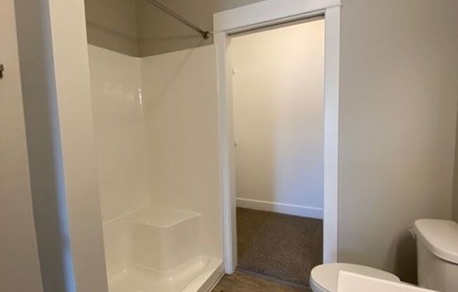 2 beds, 2 baths, 1,163 sqft, $2,068, Unit 2201-101