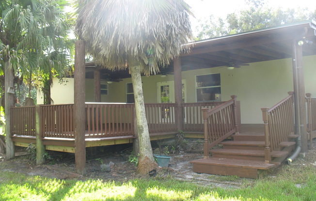 Country living in the city! 1.6 acres, Horse stall, Newly renovated