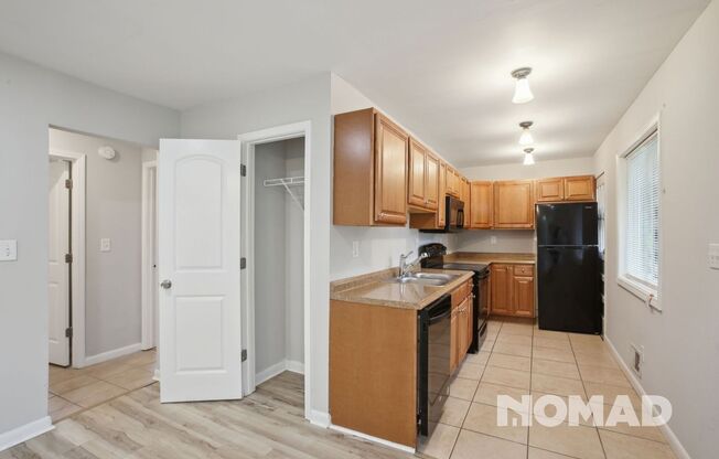 Charming 2BR Duplex in Fairburn