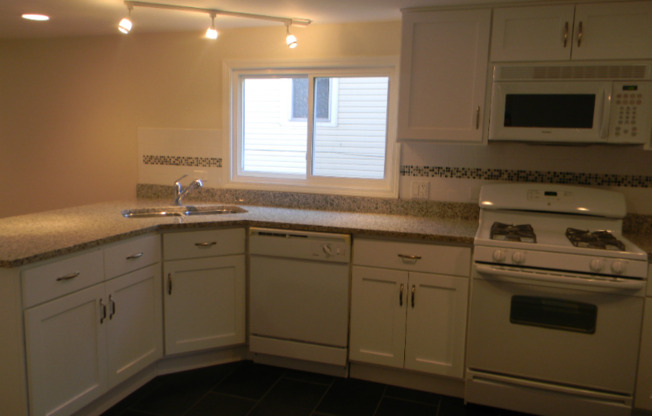 4714 N SPRINGFIELD AVE