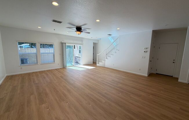 3 Bed, 2½ Bath Two Story Condo in Natomas' Hampton Village