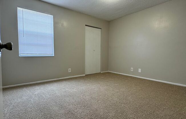 2 beds, 2 baths, 1,200 sqft, $1,245, Unit 18