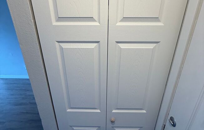 1 bed, 1 bath, 590 sqft, $1,395, Unit 924