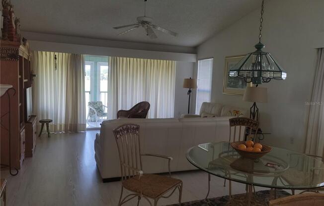 800 BIRD BAY DR W