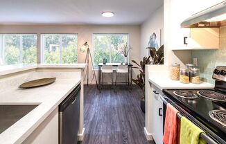 1 bed, 1 bath, 606 sqft, $1,850, Unit 208