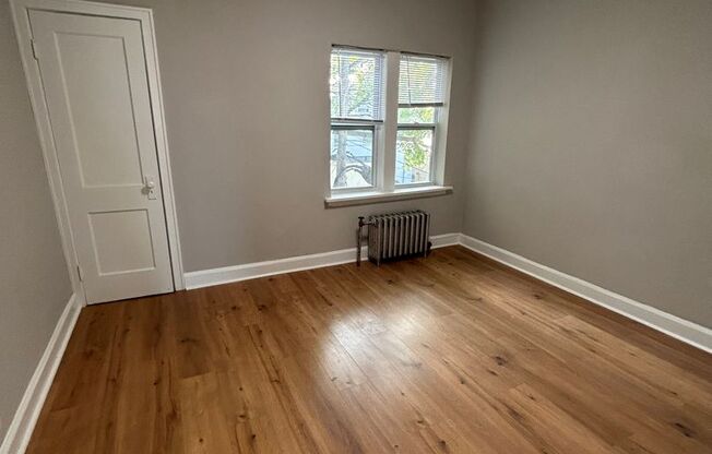 1 bed, 1 bath, $1,025, Unit 221