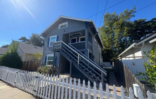 3 bedroom | 1 bathroom | Oak Park Duplex