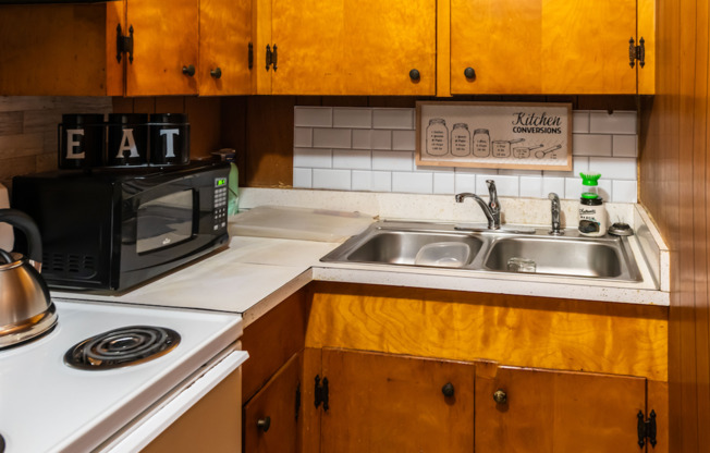 Tamerlane Apartment Homes