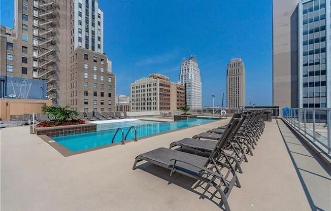 2 beds, 2.5 baths, $2,200