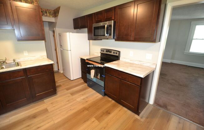 Great 3 bedroom college hill house