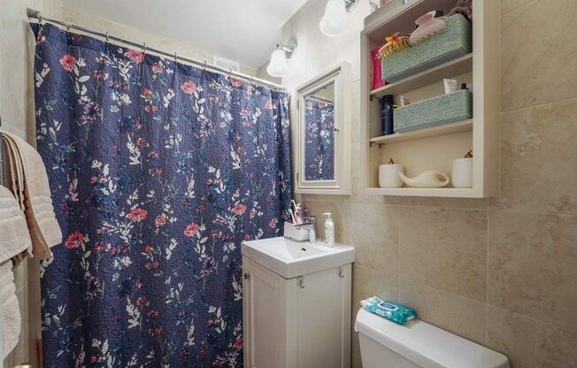 1 bed, 1 bath, 825 sqft, $4,245, Unit E5E