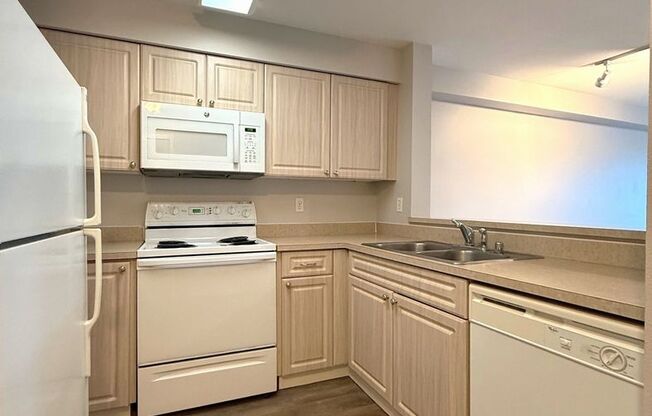 Portico on Terrace Apartments