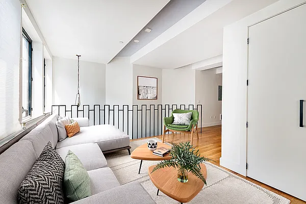 26 STARR ST