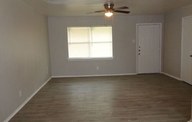 3 beds, 1 bath, $1,450