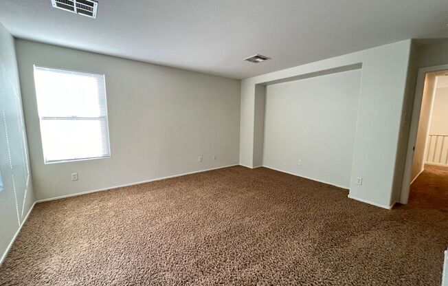 3 beds, 2.5 baths, $1,900, Unit Gate code is K089621 OR K160772