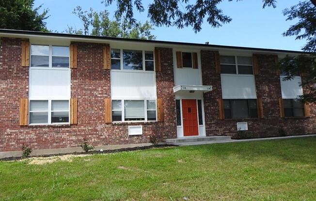 113 E PARK AVE