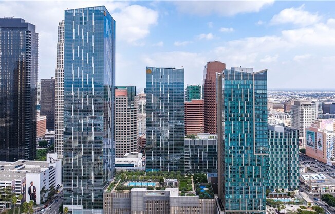 2 beds, 2 baths, 1,309 sqft, $7,000, Unit 4111