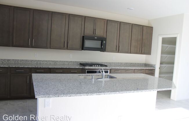 839 Elmstone Place