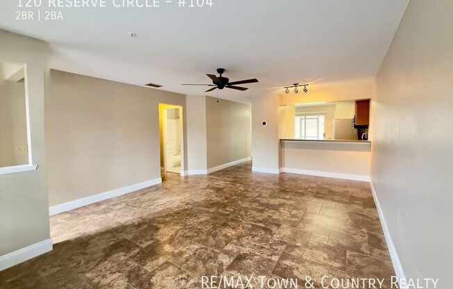 120 RESERVE CIR