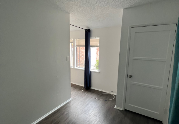 424 S. Broadway Avenue