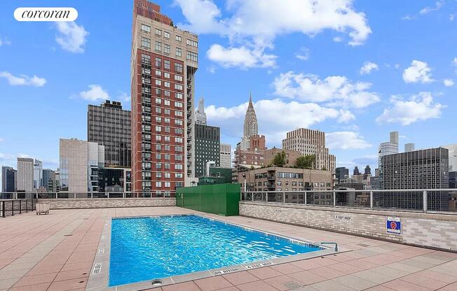 2 beds, 1 bath, 900 sqft, $5,000, Unit 3S