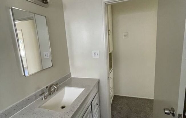 1 bed, 1 bath, 650 sqft, $1,995, Unit Unit 1