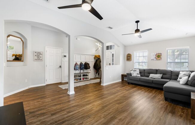 NW Westchester 4 Bedroom 2 Bath Home