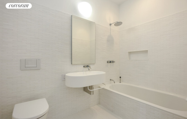3 beds, 3.5 baths, 2,175 sqft, $29,500, Unit 34AE