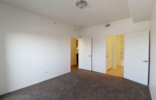 2 beds, 2 baths, 1,047 sqft, $2,995, Unit 508