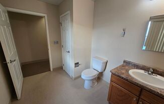 Plains - Murray Hall Apartments