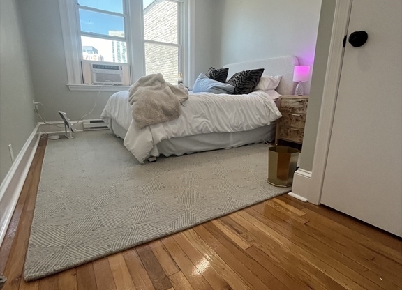 2 beds, 1 bath, $3,795, Unit 25