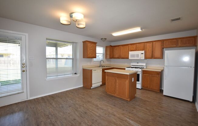 Prime Leander Location & Modern Comfort