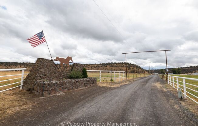 Charming Country Home!