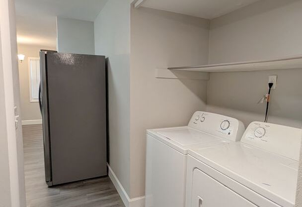 3 beds, 1 bath, $1,900