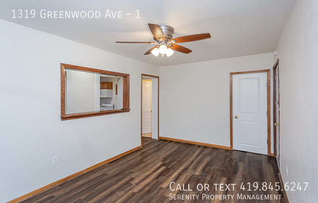1319 GREENWOOD AVE