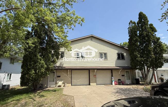 405 MONROE PL