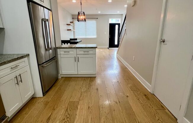 Luxurious 3-Bed Fishtown Home with Private Roof Deck and Finished Basement! Available NOW!